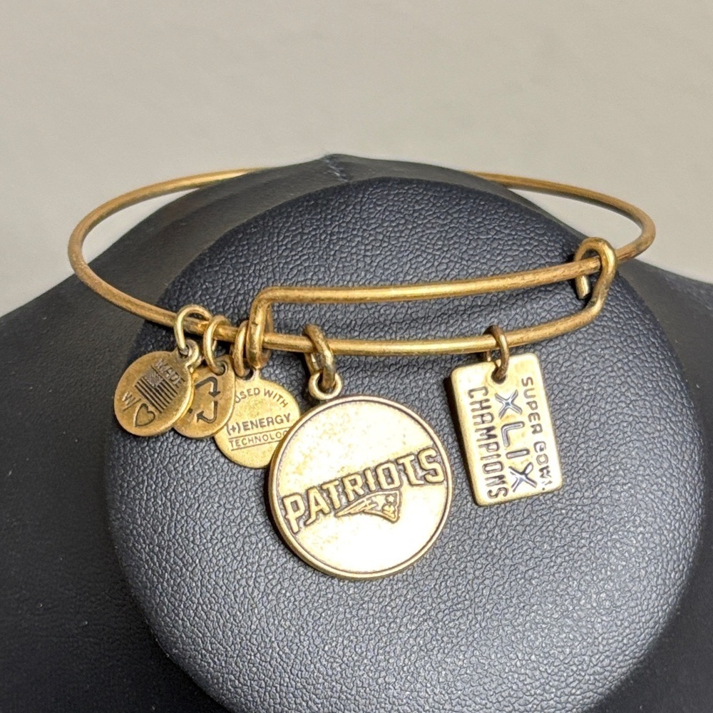 Alex and Ani Patriots Super Bowl Champions Gold Charm Bracelet
